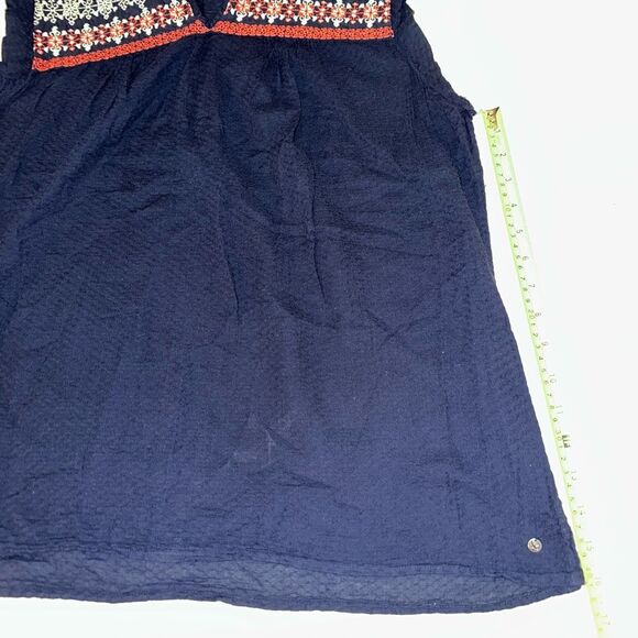 Eddie Bauer Women’s Navy Blue Embroidered Pattern Shirt XL EUC - Picture 7 of 9